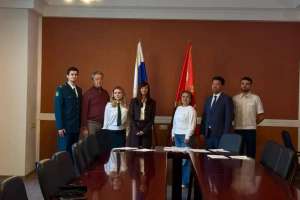 Қазақстан делегациясы Санкт-Петербургтегі Ресей Кеден академиясының студенттерімен кездесті