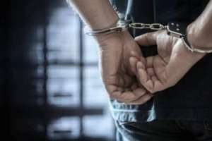 Астанада жаңа телефонды мекенжайға жеткізбей, сатып жіберген такси жүргізушісі ұсталды