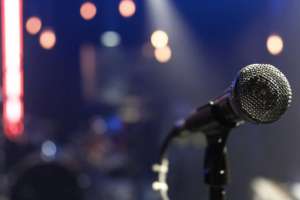 Әртістер телебағдарламаға түсу кезінде ғана фонограммамен өнер көрсете алады - Максим Споткай