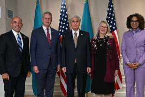 Қасым-Жомарт Тоқаев америкалық конгрессмендерді қабылдады
