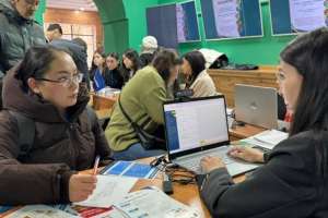 Астанада бос жұмыс орындары жәрмеңкесіне 50-ден астам жұмыс беруші қатысты