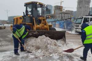 Елордада 2800-ден астам жұмысшы қар тазалауға шықты