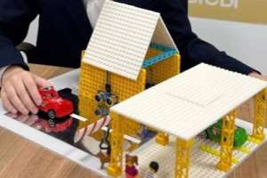 Астанада мектеп оқушысы «Ақылды шлагбаум» ойлап тапты