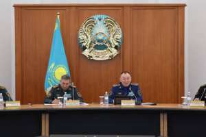 Депутаттар, сарапшылар мен мемлекеттік органдардың өкілдері әскери қызметтің тартымдылығын арттыру мәселесін талқылады