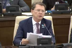 «Әлі де пысықтау керек»: Мәжіліс депутаттары аудан әкімдерін сайлауды тоқтата тұруға шақырды