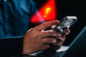 Прокуратура iPhone иелеріне қатысты интернет-алаяқтықтың қаупі туралы ескертті