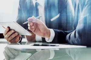 Шенеуніктер 6 ай бойы  кәсіпкерлердің кепілдік құжаттарын қайтармаған