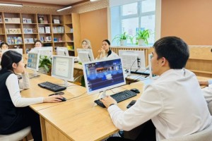 «Заң және тәртіп»: елордалық оқушылар арасында Qarzhy saqshysy ойыны өтіп жатыр