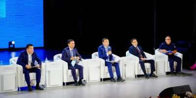 Colman Domingo and Jude Law at amfAR’s Venice Gala