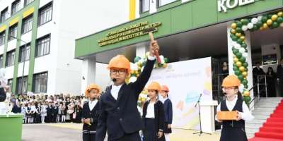 Colman Domingo and Jude Law at amfAR’s Venice Gala