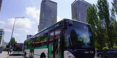 Colman Domingo and Jude Law at amfAR’s Venice Gala