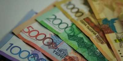 Colman Domingo and Jude Law at amfAR’s Venice Gala