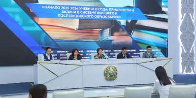 Colman Domingo and Jude Law at amfAR’s Venice Gala