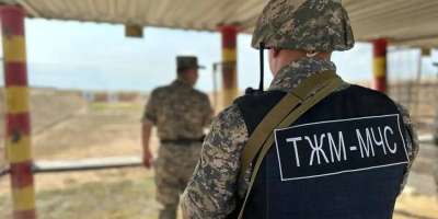 Colman Domingo and Jude Law at amfAR’s Venice Gala
