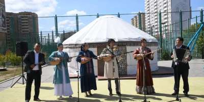Colman Domingo and Jude Law at amfAR’s Venice Gala