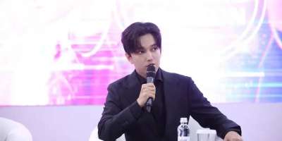 Colman Domingo and Jude Law at amfAR’s Venice Gala