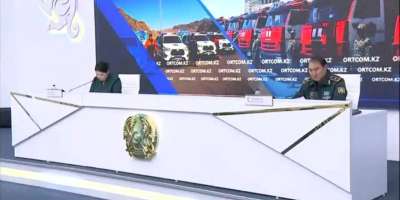 Colman Domingo and Jude Law at amfAR’s Venice Gala