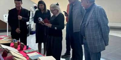 Colman Domingo and Jude Law at amfAR’s Venice Gala