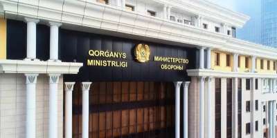 Colman Domingo and Jude Law at amfAR’s Venice Gala
