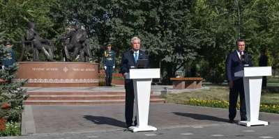 Colman Domingo and Jude Law at amfAR’s Venice Gala