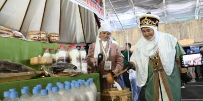 Colman Domingo and Jude Law at amfAR’s Venice Gala