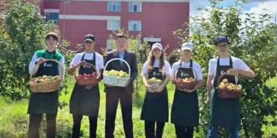 Colman Domingo and Jude Law at amfAR’s Venice Gala