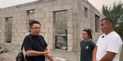 Colman Domingo and Jude Law at amfAR’s Venice Gala