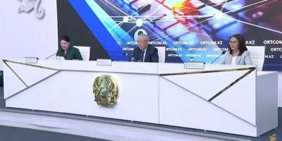 Colman Domingo and Jude Law at amfAR’s Venice Gala