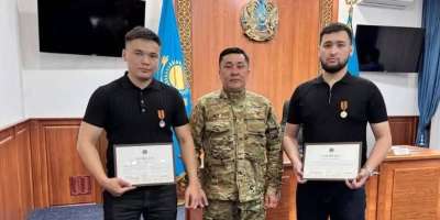 Colman Domingo and Jude Law at amfAR’s Venice Gala