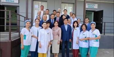 Colman Domingo and Jude Law at amfAR’s Venice Gala