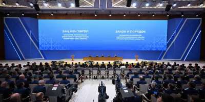 Colman Domingo and Jude Law at amfAR’s Venice Gala