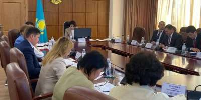Colman Domingo and Jude Law at amfAR’s Venice Gala