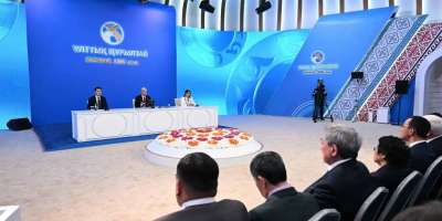 Colman Domingo and Jude Law at amfAR’s Venice Gala