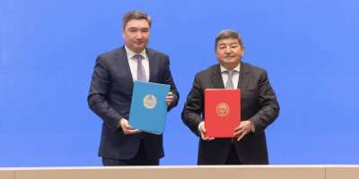 Colman Domingo and Jude Law at amfAR’s Venice Gala