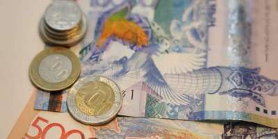 Colman Domingo and Jude Law at amfAR’s Venice Gala