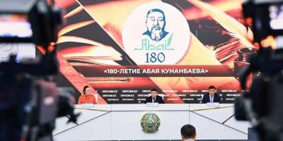 Colman Domingo and Jude Law at amfAR’s Venice Gala