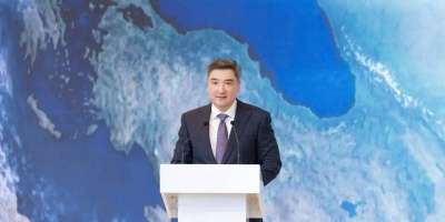 Colman Domingo and Jude Law at amfAR’s Venice Gala