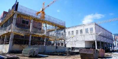 Colman Domingo and Jude Law at amfAR’s Venice Gala