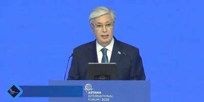 Colman Domingo and Jude Law at amfAR’s Venice Gala