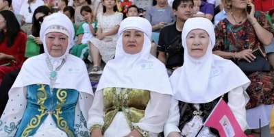 Colman Domingo and Jude Law at amfAR’s Venice Gala