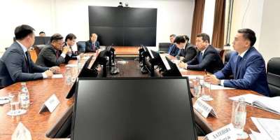 Colman Domingo and Jude Law at amfAR’s Venice Gala