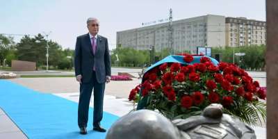 Colman Domingo and Jude Law at amfAR’s Venice Gala