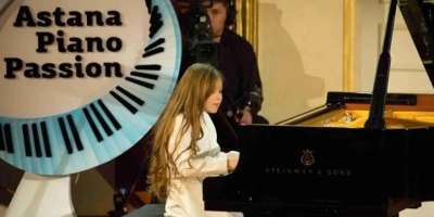 Colman Domingo and Jude Law at amfAR’s Venice Gala