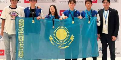 Colman Domingo and Jude Law at amfAR’s Venice Gala