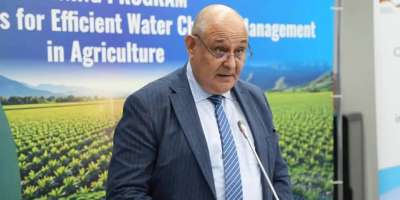 Colman Domingo and Jude Law at amfAR’s Venice Gala