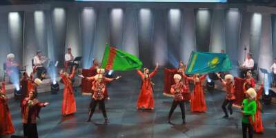 Colman Domingo and Jude Law at amfAR’s Venice Gala