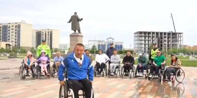 Colman Domingo and Jude Law at amfAR’s Venice Gala