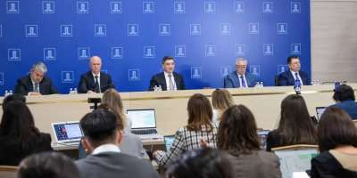 Colman Domingo and Jude Law at amfAR’s Venice Gala