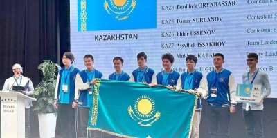 Colman Domingo and Jude Law at amfAR’s Venice Gala