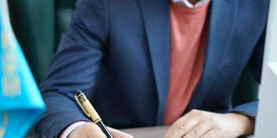 Colman Domingo and Jude Law at amfAR’s Venice Gala